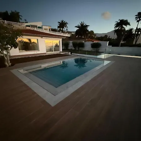 Tulipan Sunset Con Piscina Climatizada *