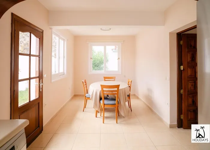 Tulipan Sunset Villa *