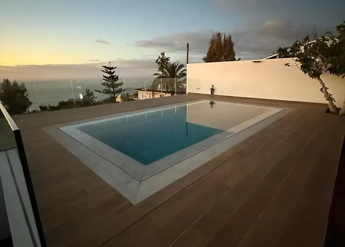 Tulipan Sunset Villa *