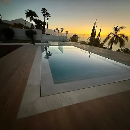 别墅 Tulipan Sunset Con Piscina Climatizada