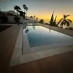 فيلة Tulipan Sunset Con Piscina Climatizada
