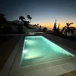 Tulipan Sunset Con Piscina Climatizada *