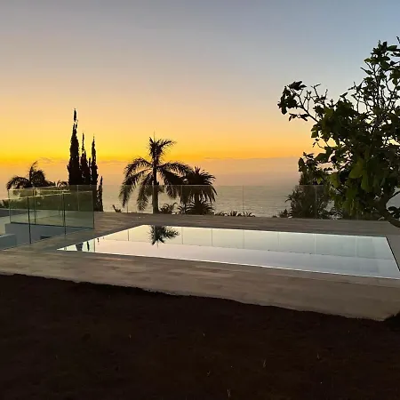 别墅 Tulipan Sunset Con Piscina Climatizada